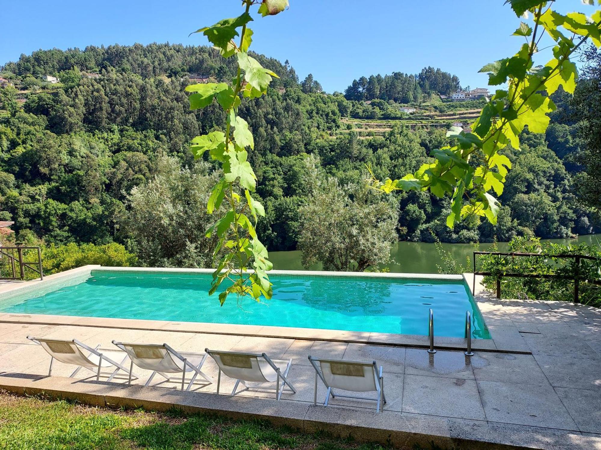 Casa De Vila Cete Alpendurada Eksteriør billede